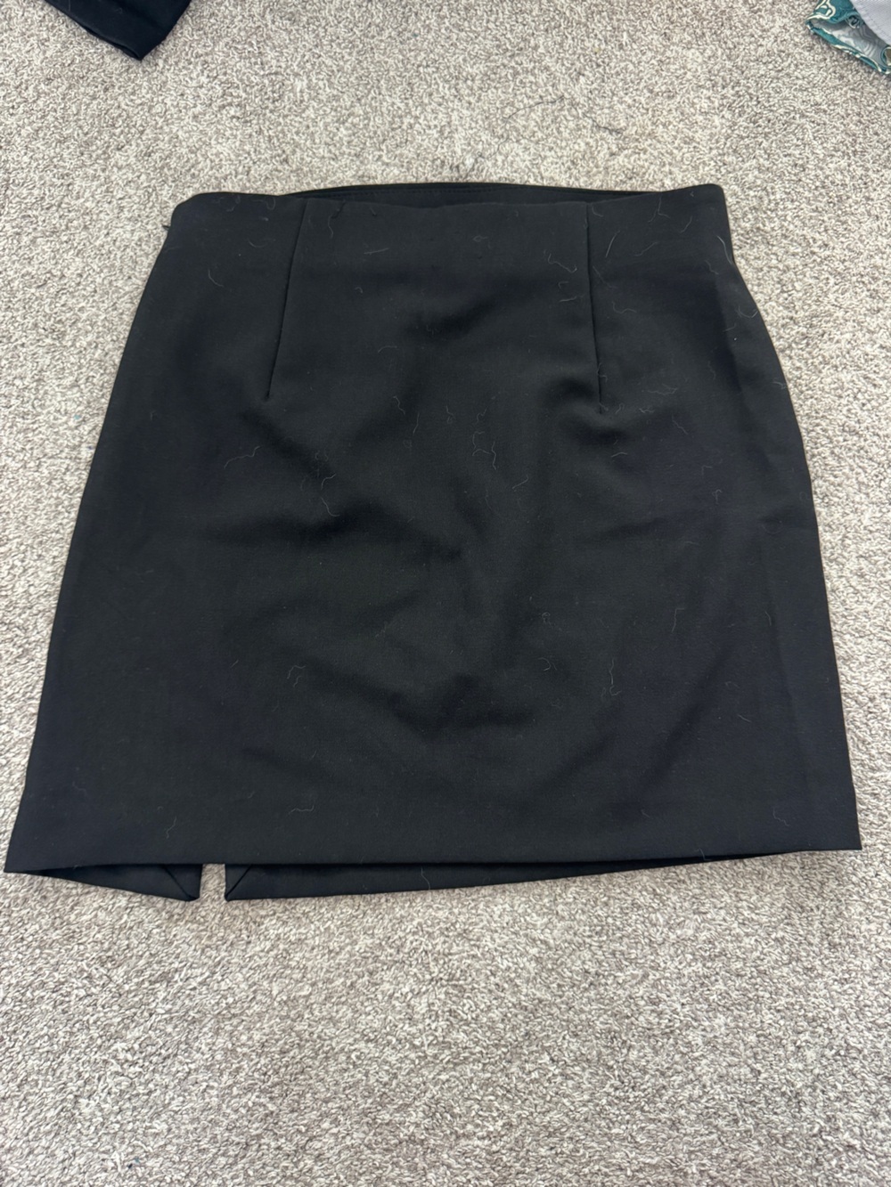 MNG by Mango Black Mini Skirt | Size Small